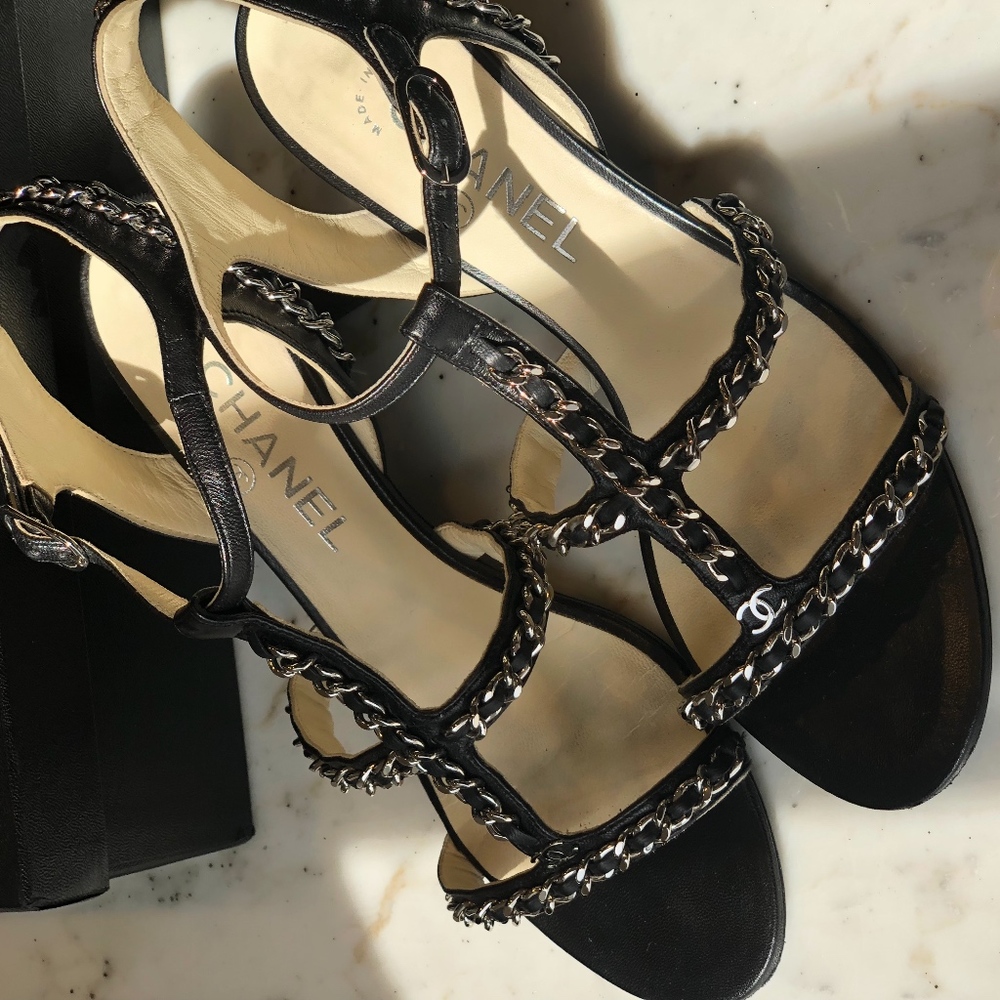 Chanel chain link heels 37.5